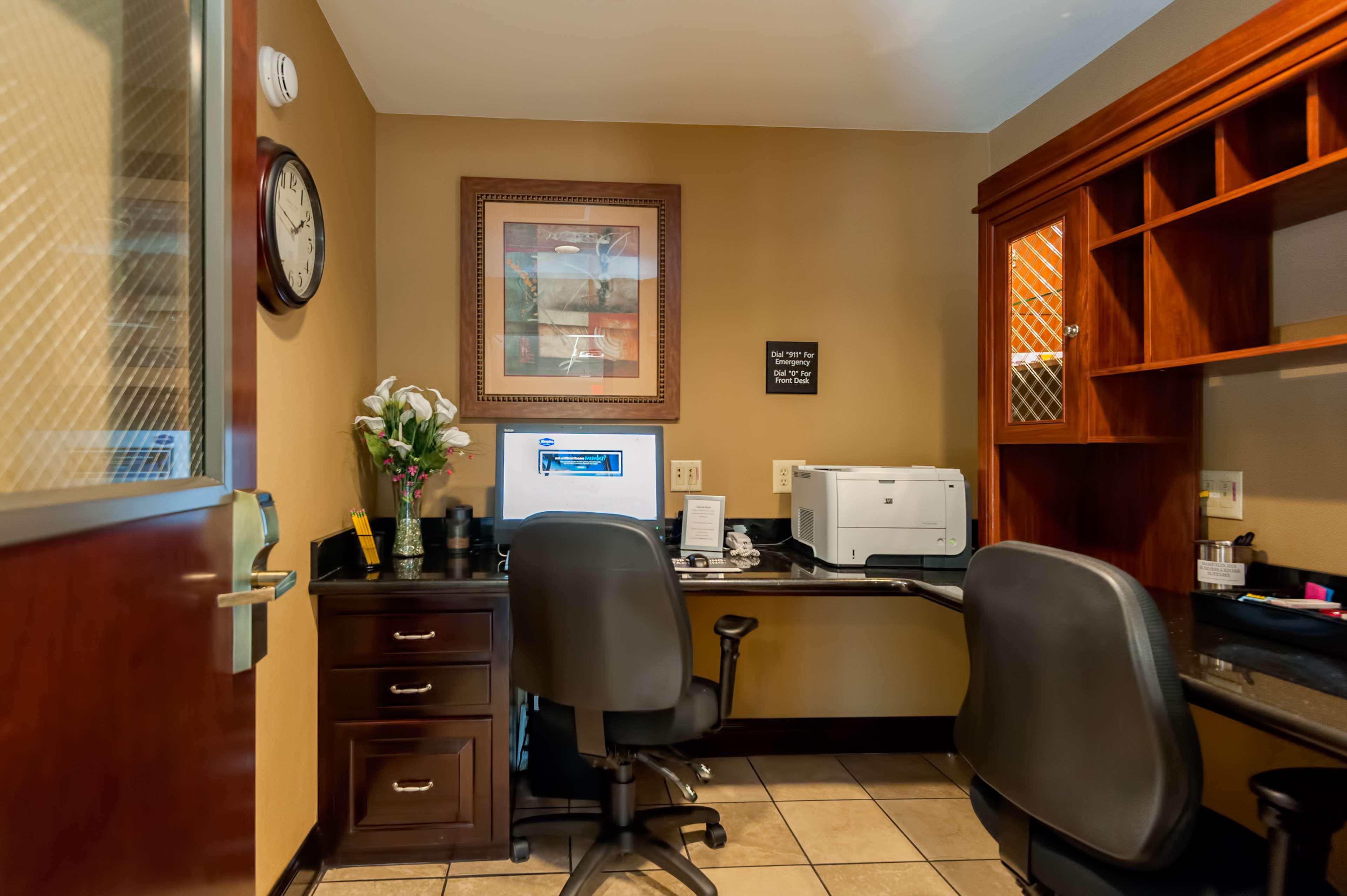 Hampton Inn East Windsor Esterno foto