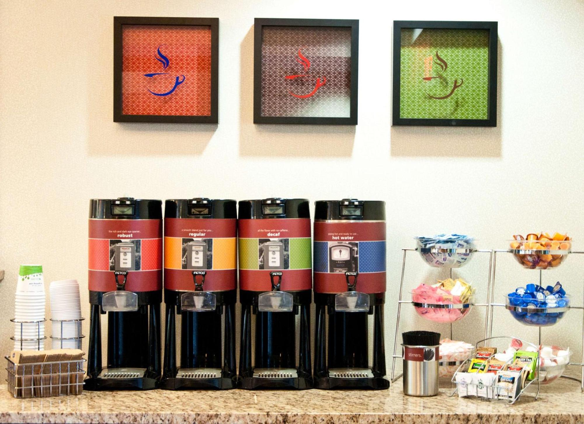 Hampton Inn East Windsor Esterno foto