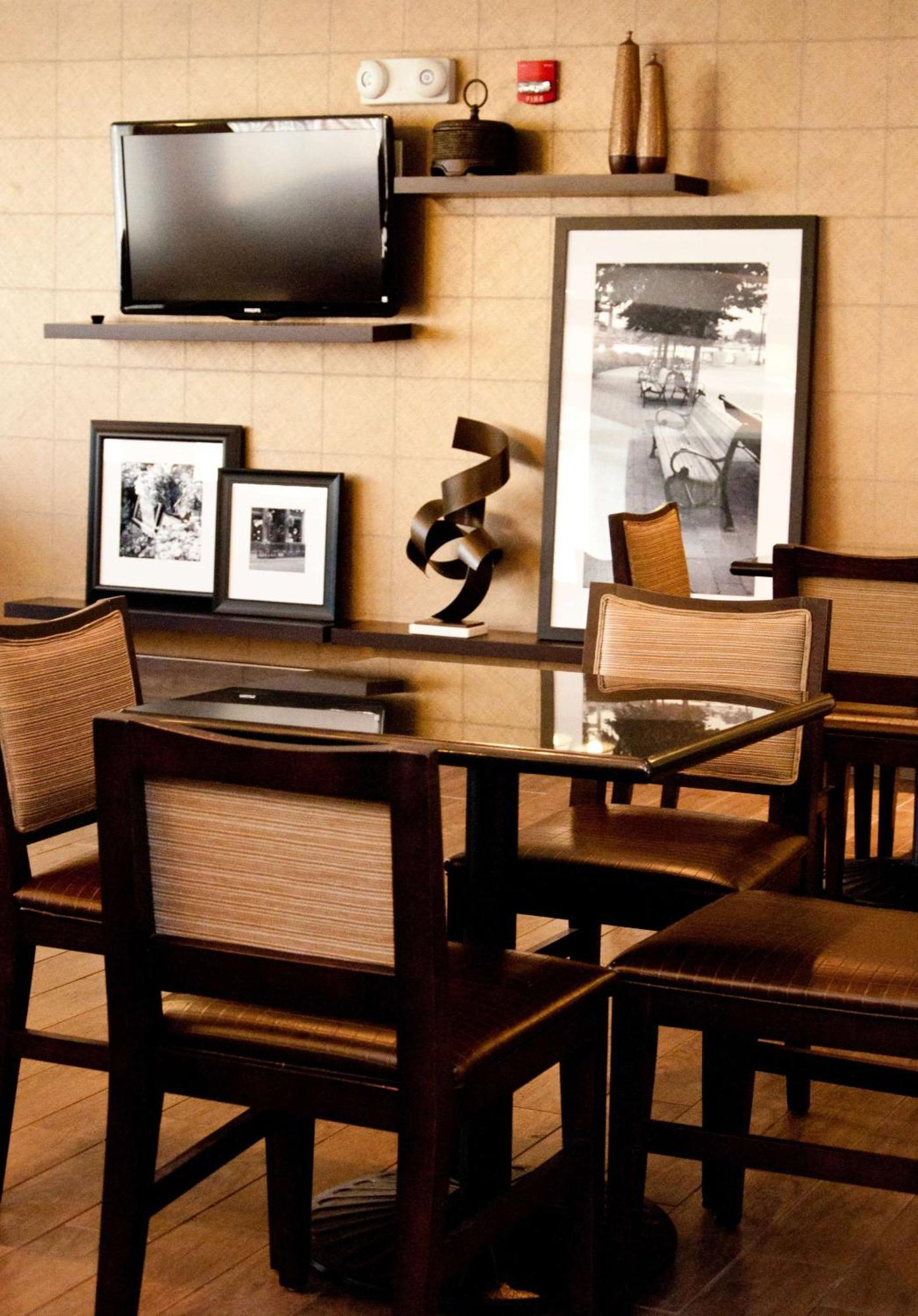 Hampton Inn East Windsor Esterno foto